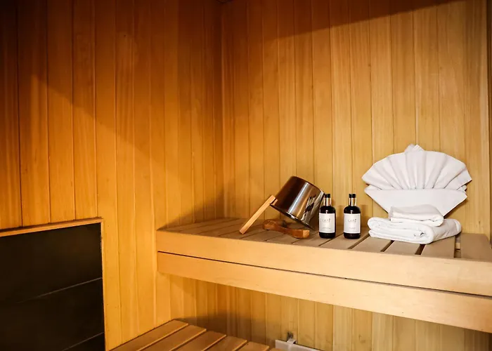 Arctic Grandeur By Booklapland *