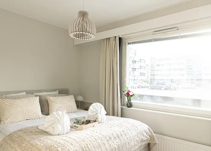 Arctic Grandeur By Booklapland Ροβανιέμι